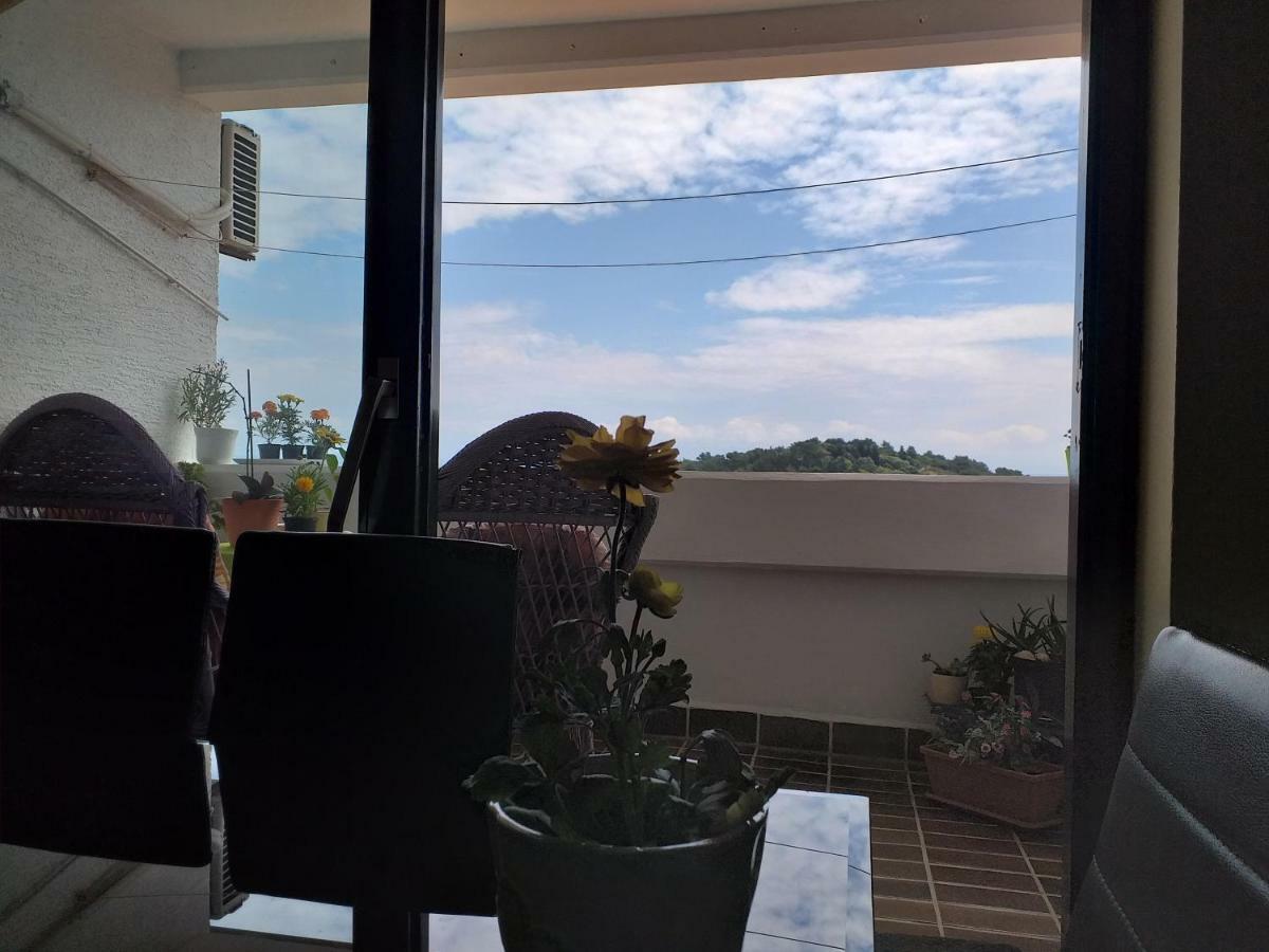 Slavica Lägenhet Mali Lošinj Exteriör bild